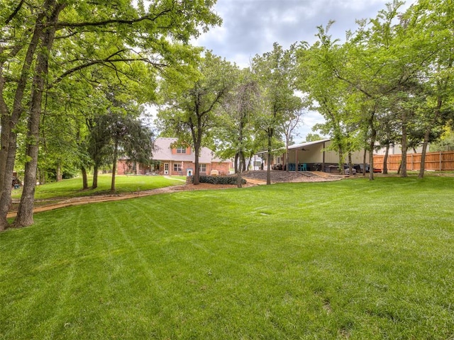 3570 Riverwood Ln, Edmond, OK 73034 - view of yard