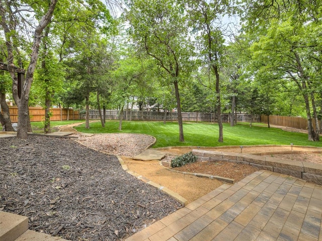 3570 Riverwood Ln, Edmond, OK 73034 - view of yard with a patio area