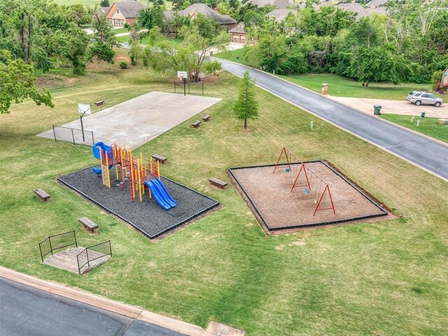 1620 Castellina Ct, Edmond, OK 73034 - photo 47
