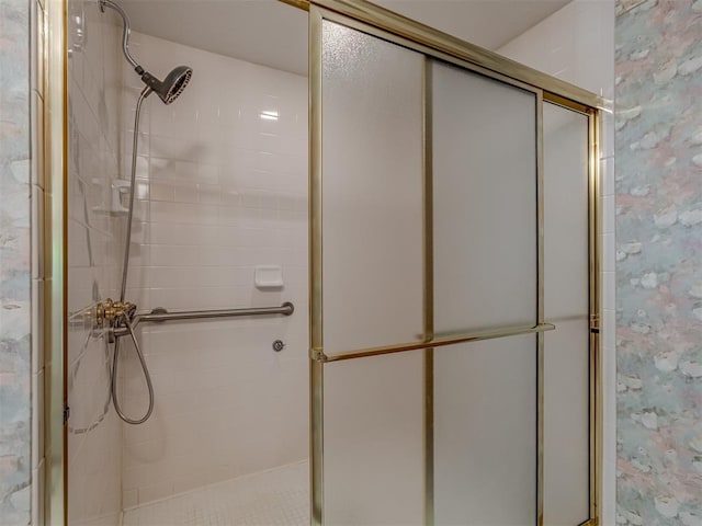 2915 N W Oaks Pl, Newcastle, OK 73065 - full bathroom featuring a shower stall