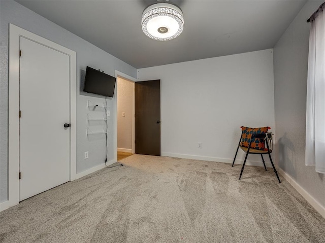 6401 Saddleback Dr, Oklahoma City, OK 73150 - unfurnished bedroom featuring carpet floors and baseboards