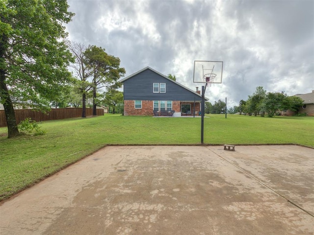 6401 Saddleback Dr, Oklahoma City, OK 73150 - view of patio / terrace