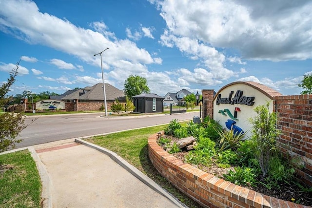 view of community / neighborhood sign