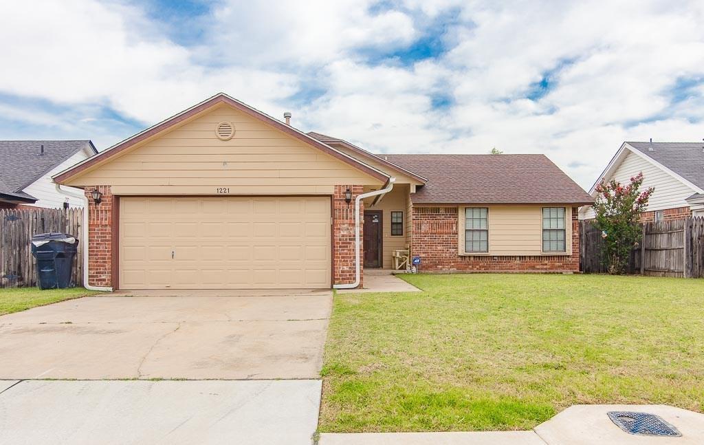 1221 SW 100th St, Oklahoma City, OK 73139