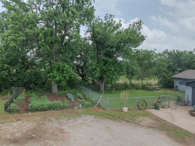 2316 E 68th St, Stillwater, OK 74074 - view of yard with view of scattered trees