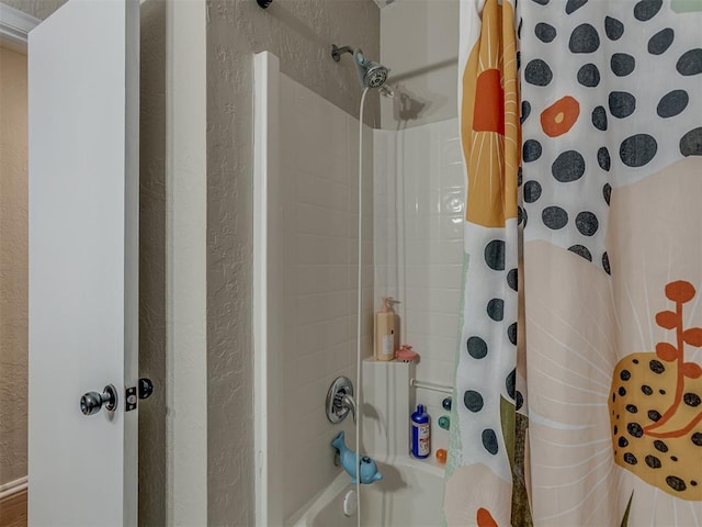 2009 Astoria Dr, Moore, OK 73160 - bathroom with shower / bath combo