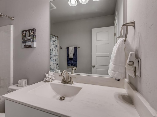 9120 SW 46th St, Oklahoma City, OK 73179 - bathroom with curtained shower and vanity