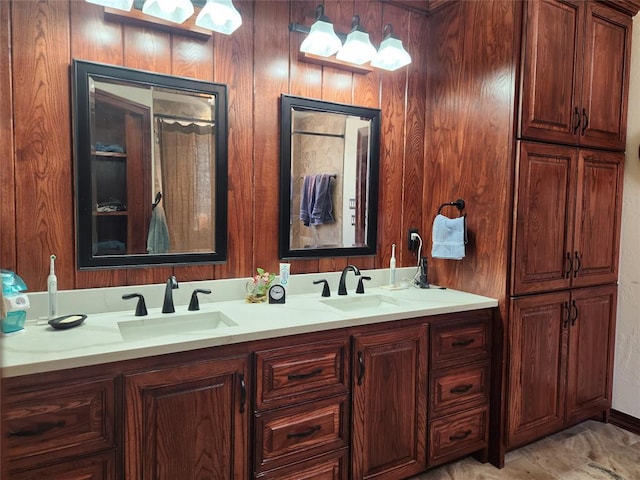 11301 Brockton Pl, Oklahoma City, OK 73162 - full bath with double vanity