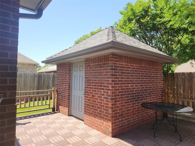 11301 Brockton Pl, Oklahoma City, OK 73162 - view of patio with fence