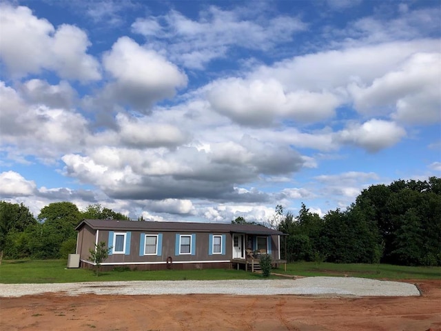 38200 Stevens Rd, Wanette, OK 74878 - view of front of property with a front lawn