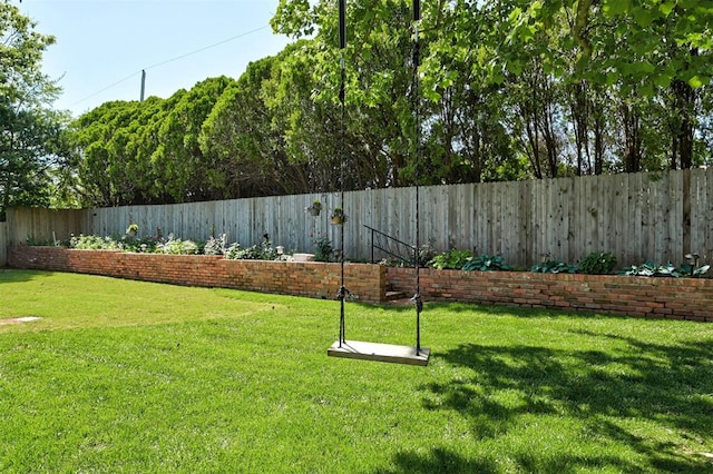 5708 NW 87th St, Oklahoma City, OK 73132 - view of yard