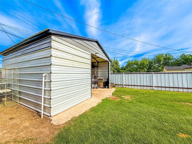 206 N Donald Ave, El Reno, OK 73036 - view of yard with an outdoor structure