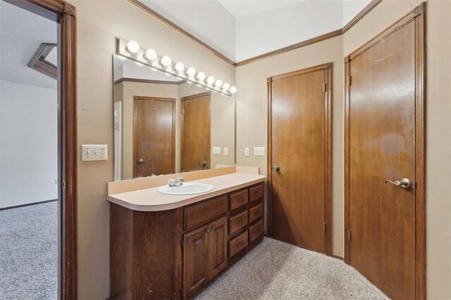 1104 Cedar Hill Pl, Oklahoma City, OK 73110 - bathroom with vanity