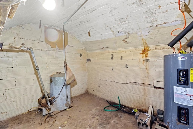 305 N Reimer, Corn, OK 73024 - utility room with electric water heater