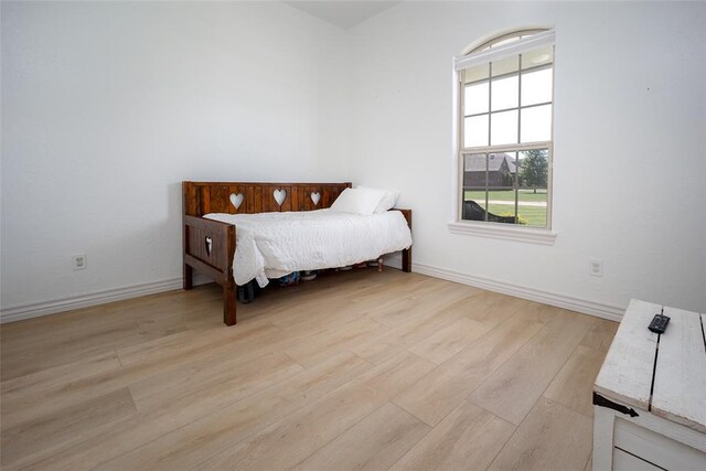 271 Taylam Rd, Goldsby, OK 73093 - bedroom with wood finished floors and baseboards
