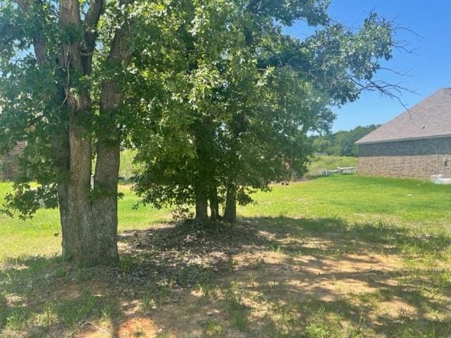 315 Thomas Blvd, Mcloud, OK 74851