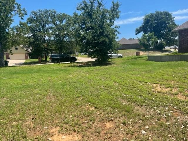 315 Thomas Blvd, Mcloud, OK 74851