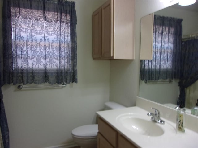 1926 E Aspen Pl, Shawnee, OK 74804 - bathroom featuring toilet and vanity