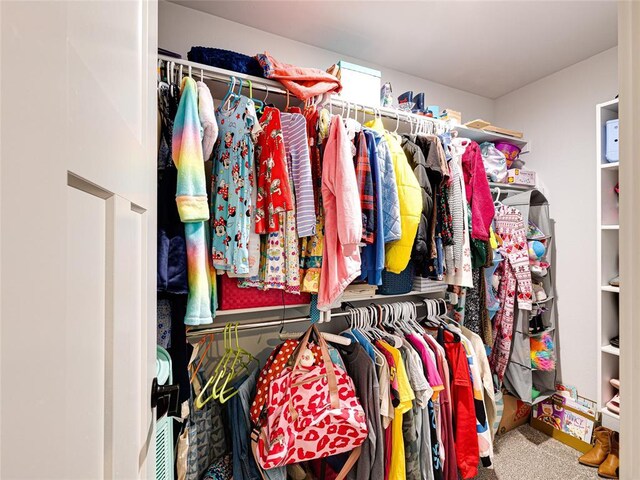 1614 S 1st Ave, Stroud, OK 74079 - spacious closet with carpet