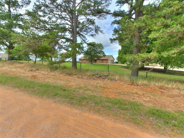 13776 E Stella Rd, Newalla, OK 74857 - view of yard