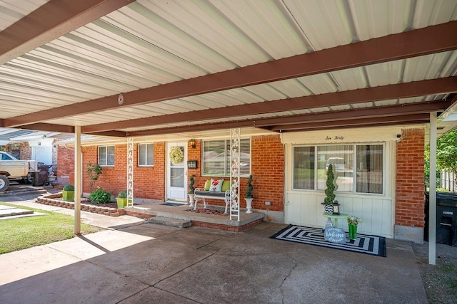 640 SW 1st Pl, Moore, OK 73160 - view of covered porch