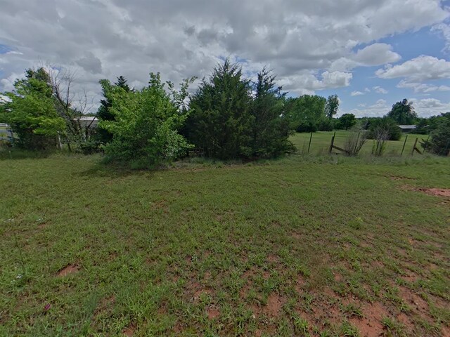 2317 County Road 1268, Blanchard, OK 73010 - view of yard
