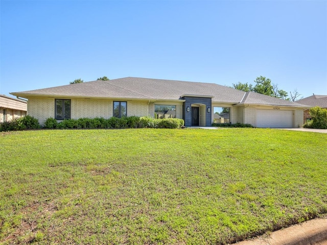 12924 Green Valley Dr, Oklahoma City, OK 73120 - photo 2