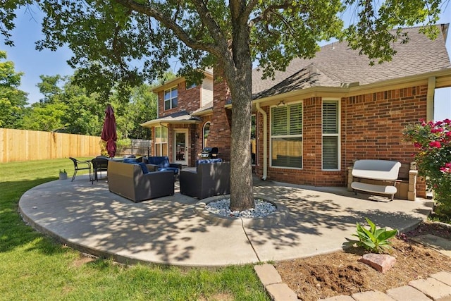 view of patio featuring an outdoor living space