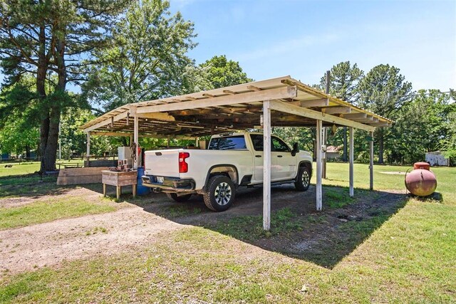 114166 S 4209th Rd, Eufaula, OK 74432 - view of vehicle parking featuring driveway and a carport