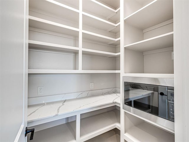 2716 Dunham Dr, Norman, OK 73071 - view of pantry