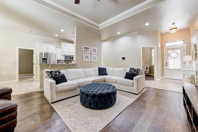 12360 Hidden Run Rd, Guthrie, OK 73044 - living room featuring ornamental molding, recessed lighting, hardwood / wood-style flooring, baseboards, and a ceiling fan