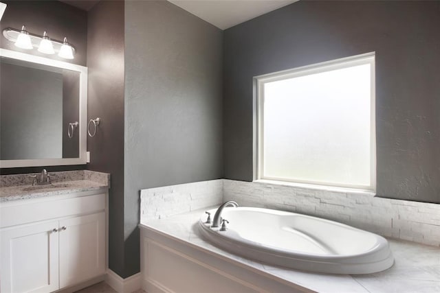5625 Courtland Ln, Choctaw, OK 73020 - full bath featuring a bath and vanity