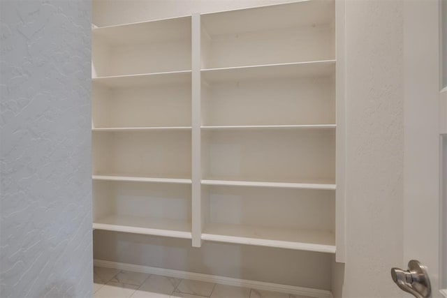 6812 NW 149th St, Oklahoma City, OK 73142 - view of closet