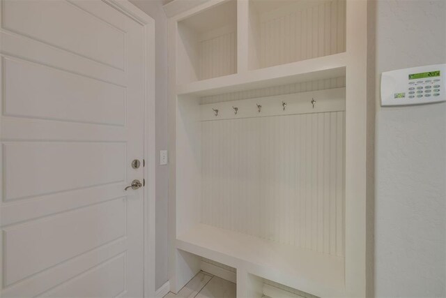 6812 NW 149th St, Oklahoma City, OK 73142 - view of mudroom
