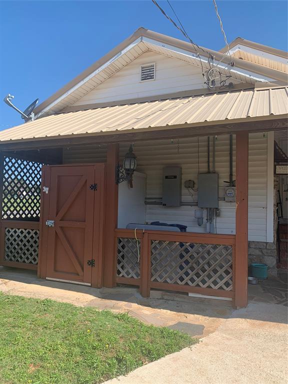 845 N Washington Ave, Mountain View, OK 73062 - view of outdoor structure