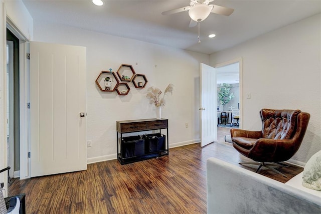 3104 NW 21st St, Oklahoma City, OK 73107 - sitting room with wood finished floors, ceiling fan, and recessed lighting
