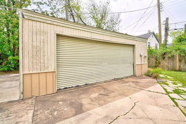 3104 NW 21st St, Oklahoma City, OK 73107 - view of detached garage