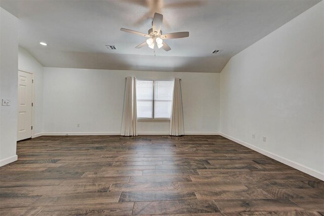 316 SW 4th Pl, Newcastle, OK 73065 - spare room featuring ceiling fan, lofted ceiling, wood finished floors, baseboards, and recessed lighting