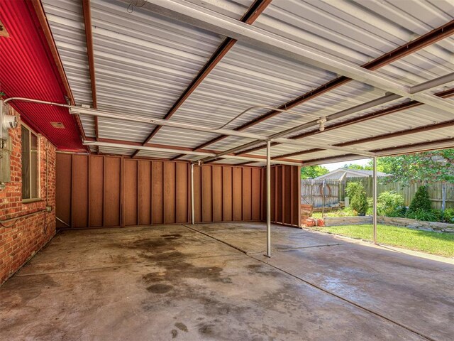 1738 Westchester Dr, Oklahoma City, OK 73120 - view of garage