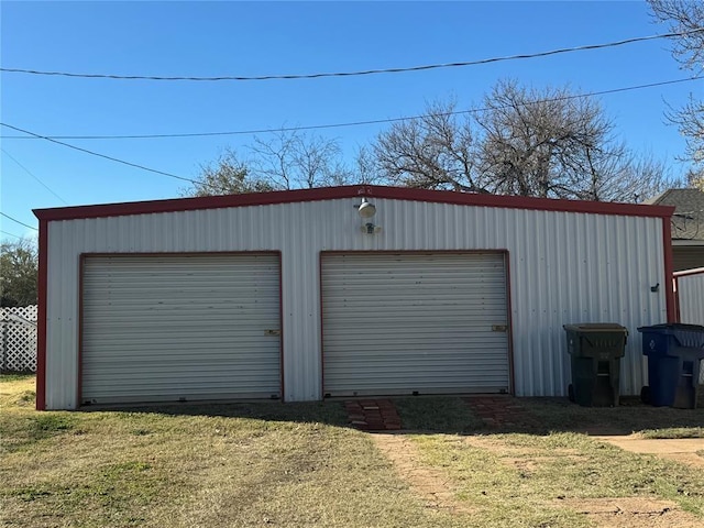 view of detached garage
