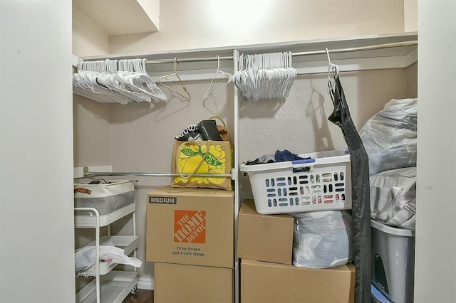 807 Cardinal Creek Blvd Unit C, Norman, OK 73072 - view of closet