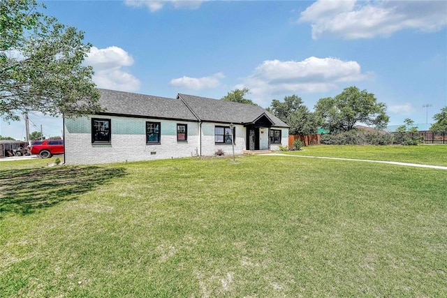 800 N Main St, Thomas, OK 73669 - ranch-style home featuring brick siding and roof with shingles