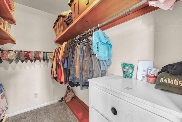 800 N Main St, Thomas, OK 73669 - spacious closet featuring carpet and washer / clothes dryer