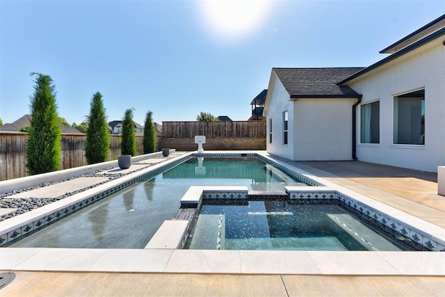 4209 Las Colinas Ln, Norman, OK 73072 - view of pool featuring a fenced backyard and a pool with connected hot tub