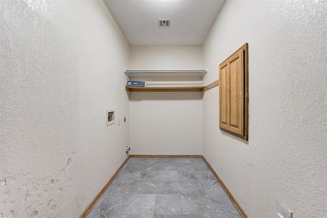 619 Rimrock Rd, Edmond, OK 73034 - laundry room with washer hookup, hookup for an electric dryer, and baseboards