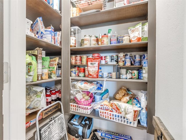 764 S Sara Rd, Tuttle, OK 73089 - view of pantry
