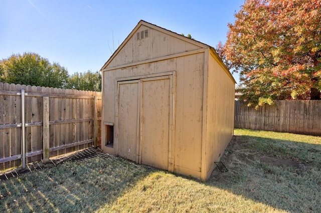 924 Regal Rd, Yukon, OK 73099 - view of shed