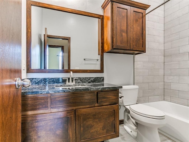 924 Regal Rd, Yukon, OK 73099 - full bath featuring vanity and toilet