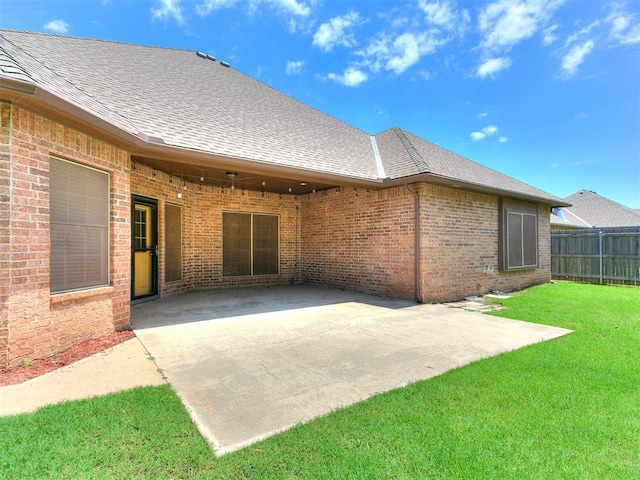 924 Regal Rd, Yukon, OK 73099 - view of patio