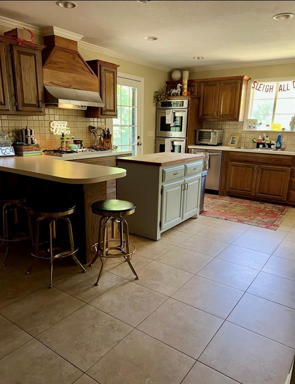 1811 S Guilford Ln, Nichols Hills, OK 73120 - photo 8